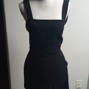 Forever 21 Black Short Romper   Side Pockets